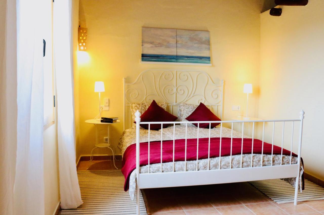 Ferienhaus Ranqueta, Ruhige Finca Mit Fantastischem Ausblick Für Bis 8 Personen!